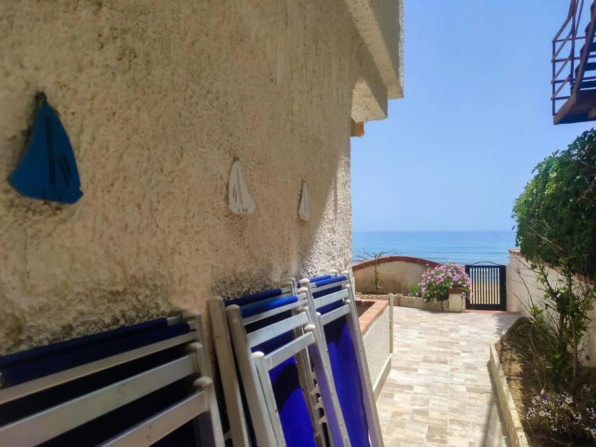 Villa Pinuccia Lido di Noto 0*,  Italien