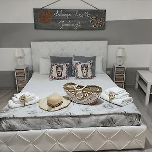 Apartment Sicilia Bedda House